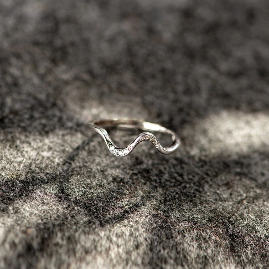 Fashion Water Wave Silver Ring